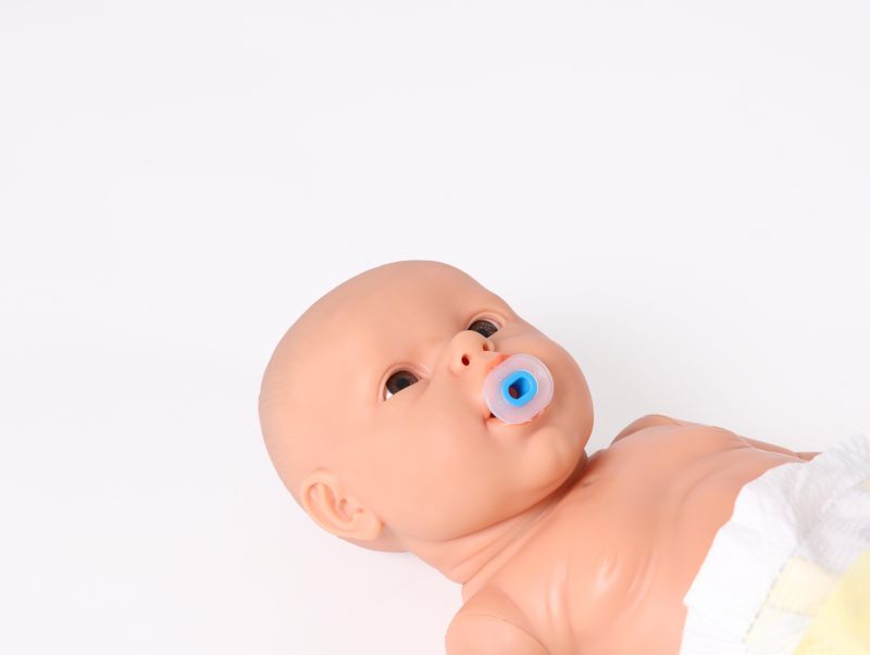 Vauvanukke NORA, tyttö